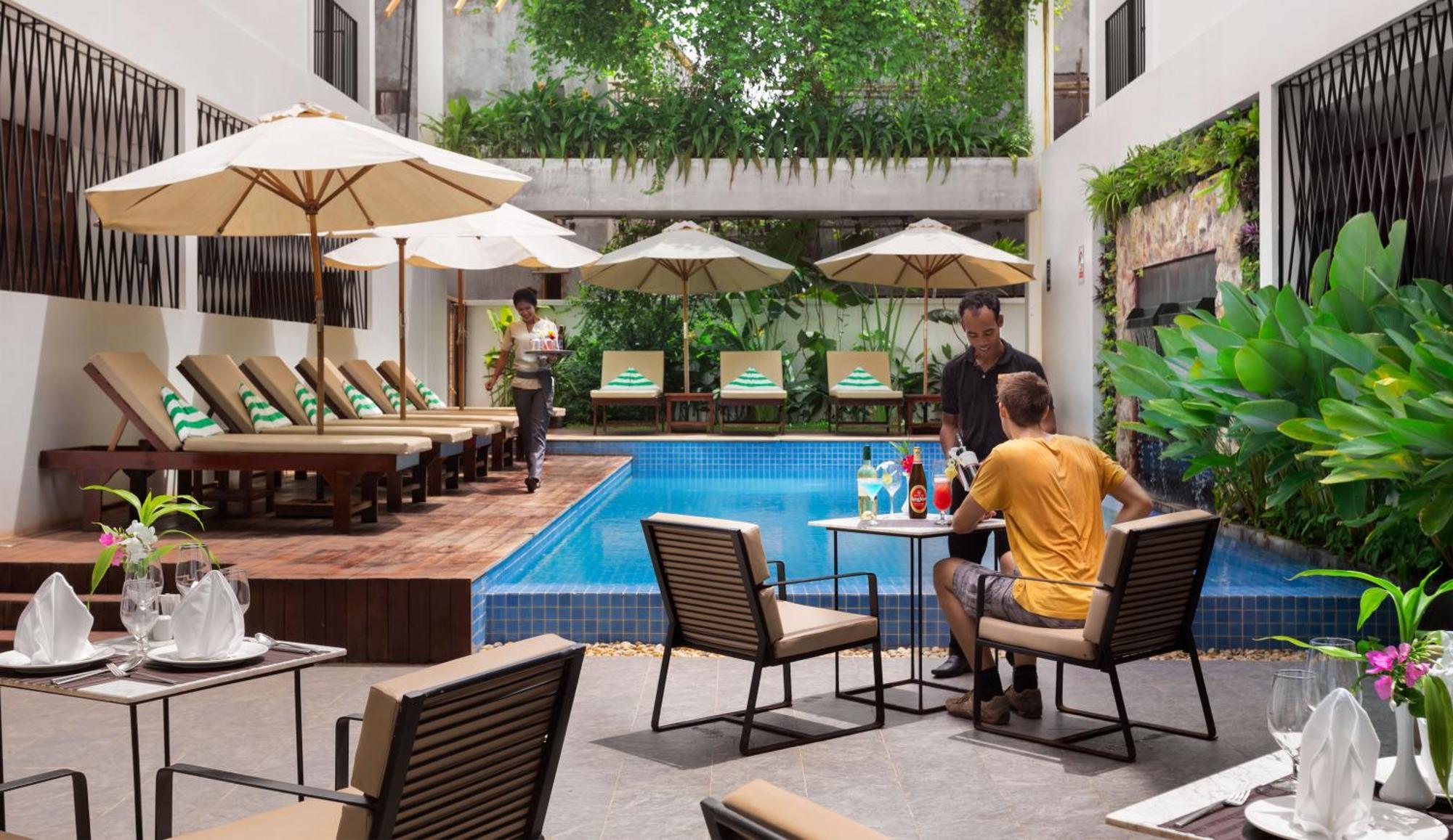 The Calm Oasis Hotel Sziemreap Kültér fotó